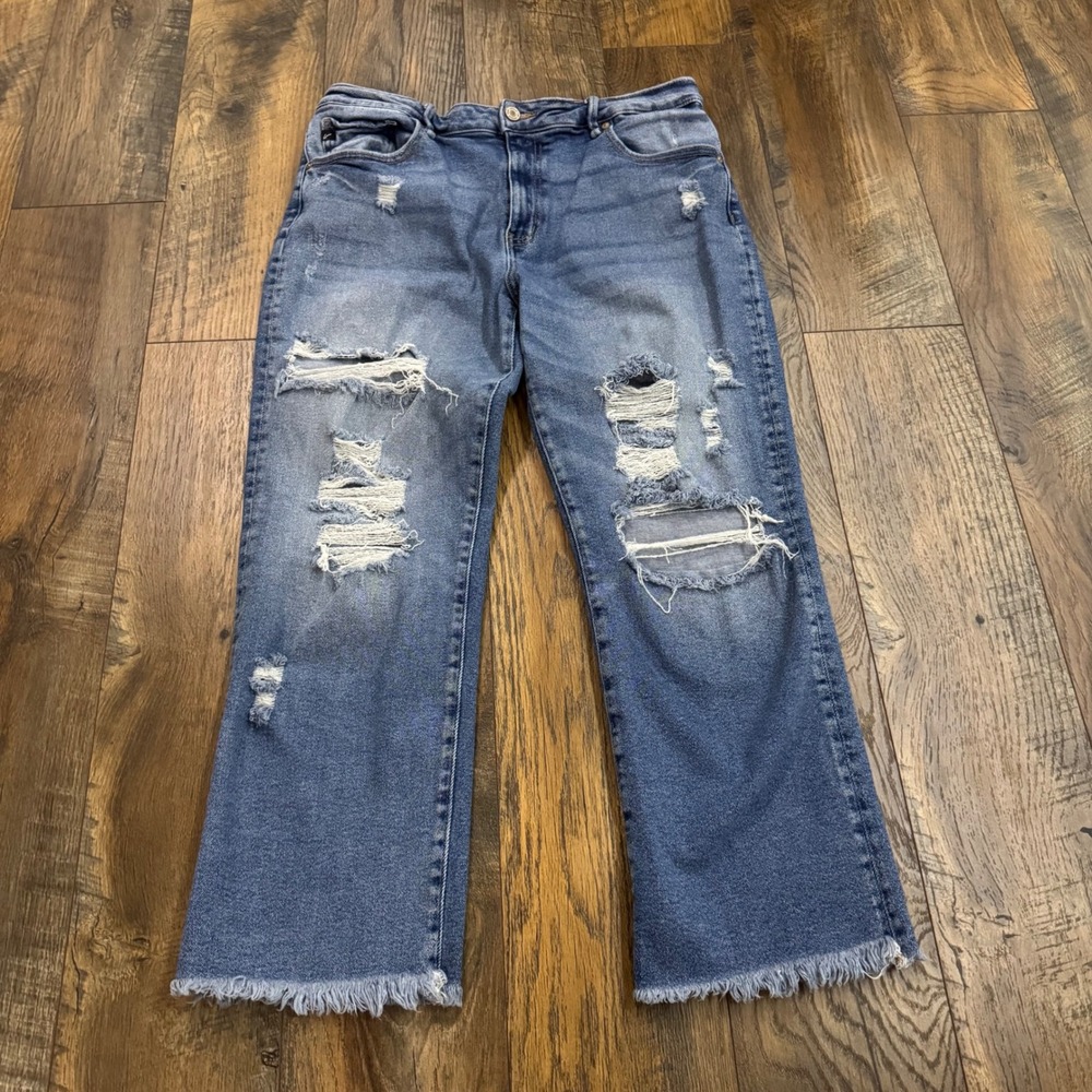 KanCan Distressed Straight Leg Jeans Frayed Hem Size 30 Grunge Streetwear Y2K